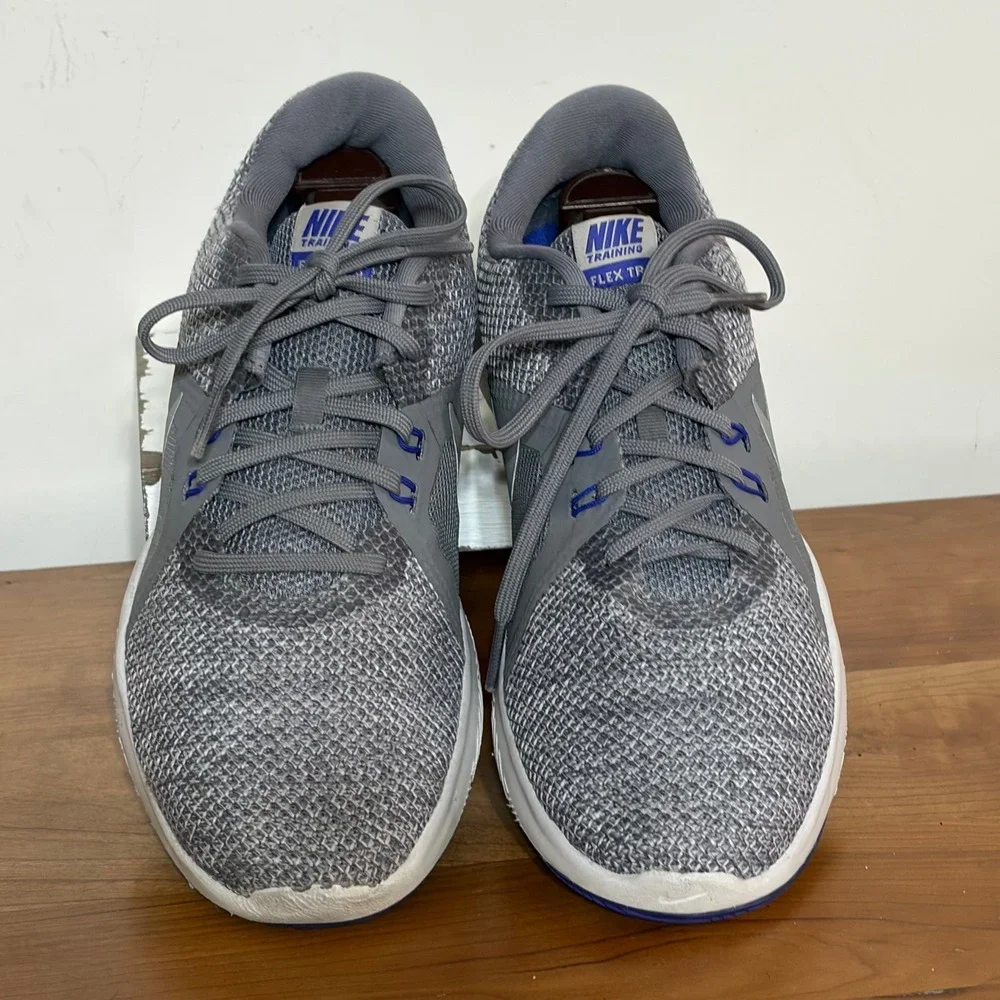 Nike Flex TR 8 Womens Training Shoes Grey Purple 924339-005 Size 8.5